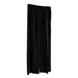 Pantalón negro amplio